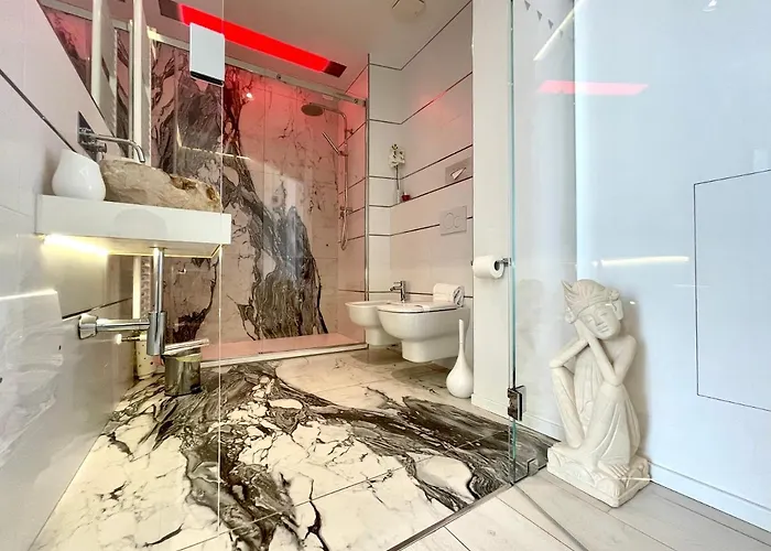 Konukevi Mariarosa 4*