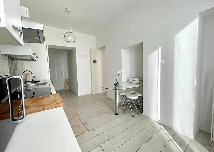 Mariarosa Konukevi 4*