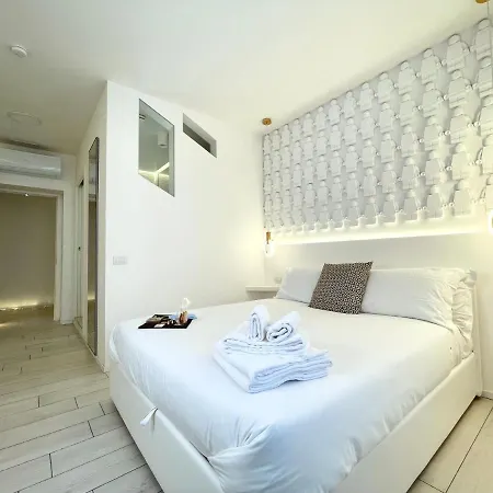 Mariarosa Affittacamere